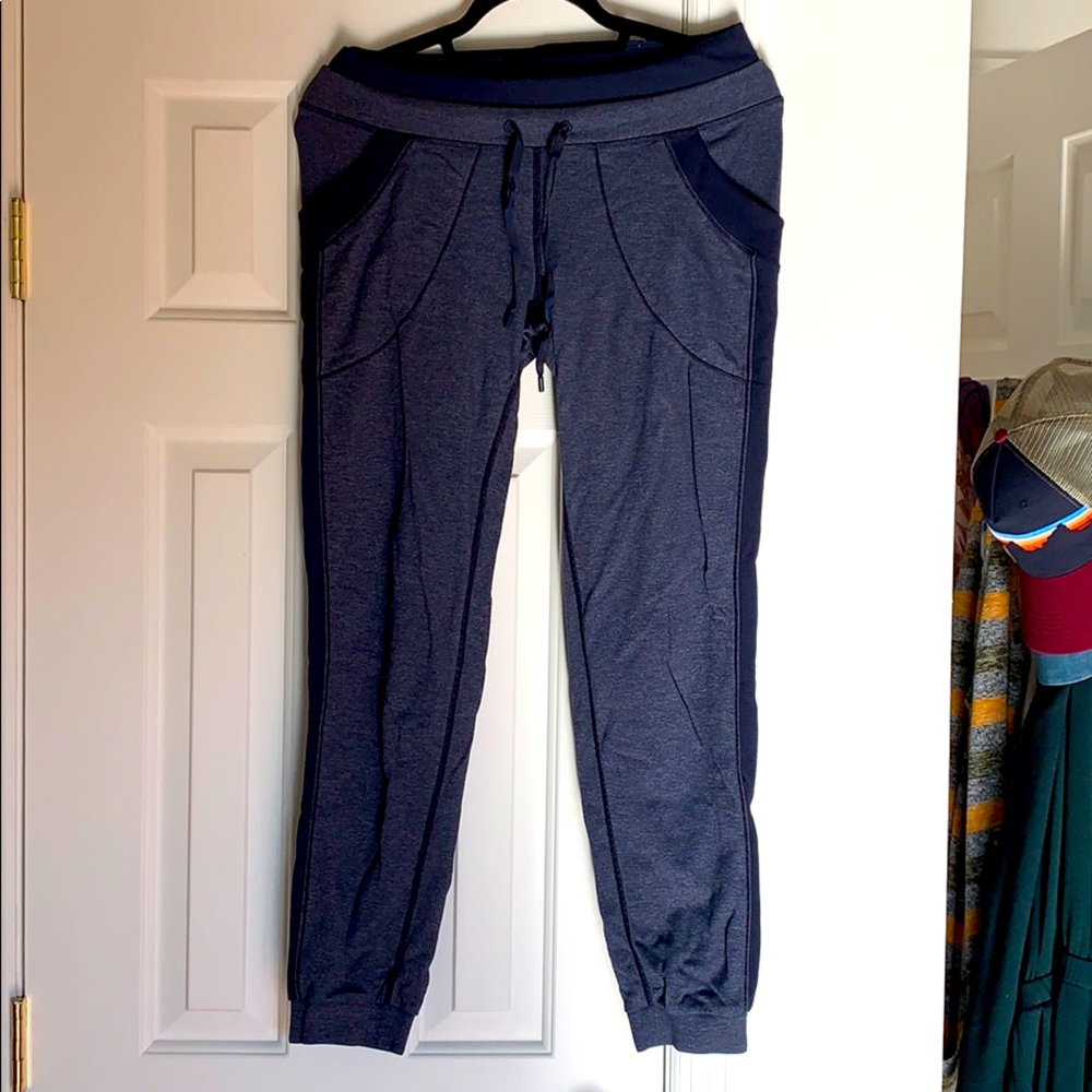 Navy lululemon joggers